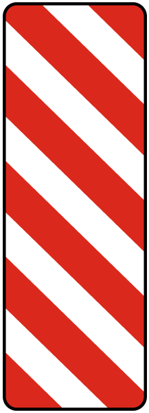 White/Red Left Delineator Panel