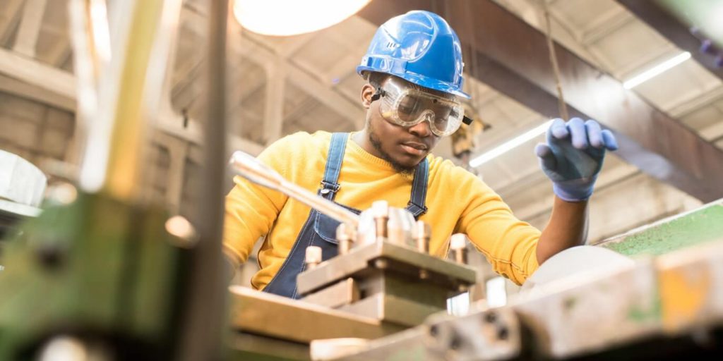 8 Keys to Creating a Safety Culture in Manufacturing