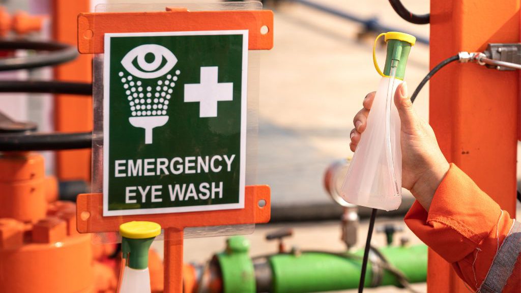 eye-wash-stations