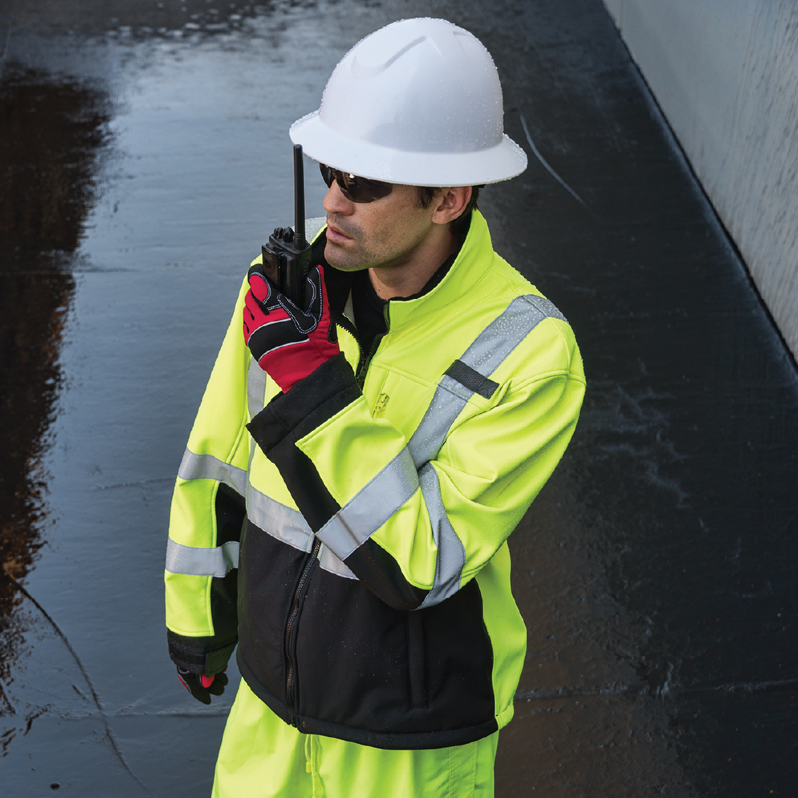 Full Brimmed 6 Point Ratchet Hard Hat 