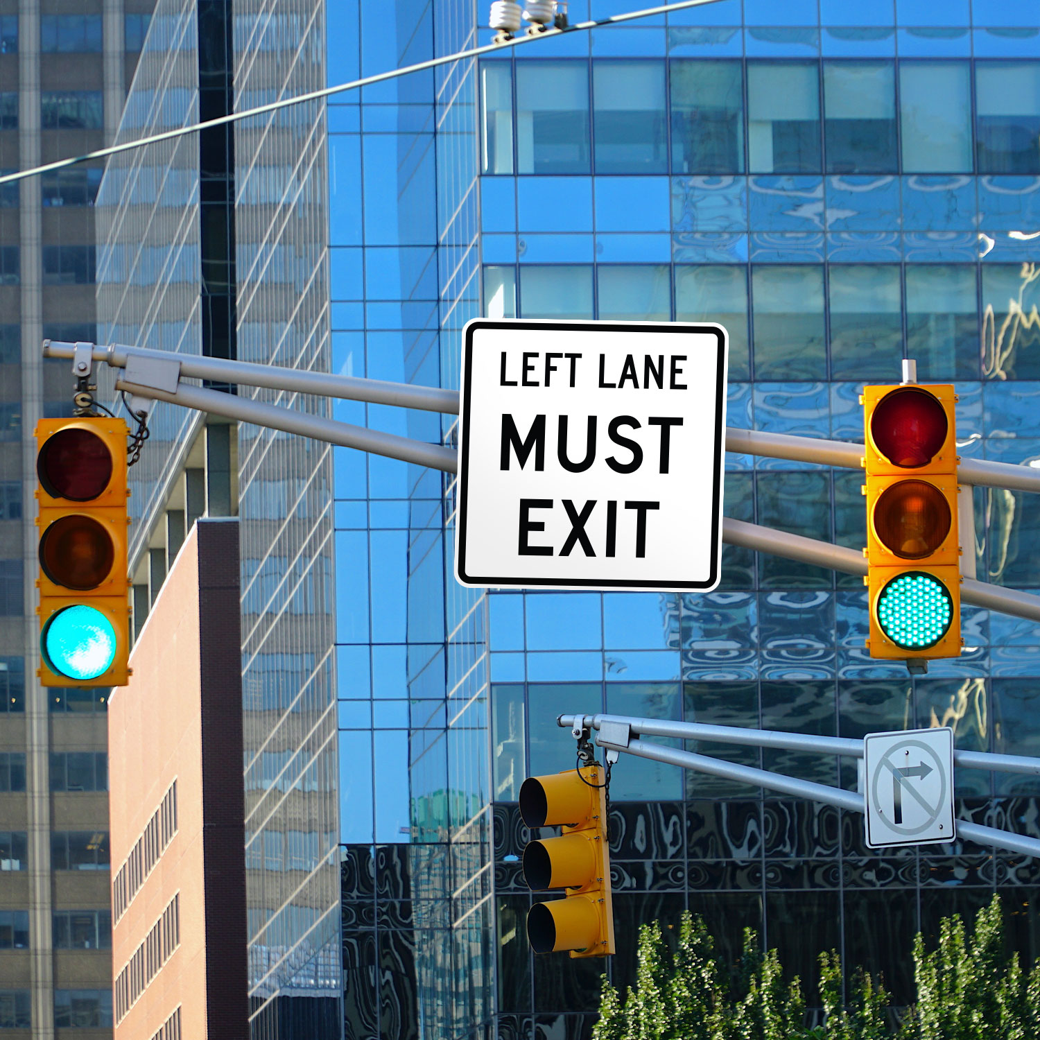 Texas Left Lane Must Exit Sign