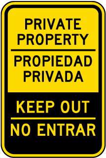 Bilingual Private Property Keep Out Sign